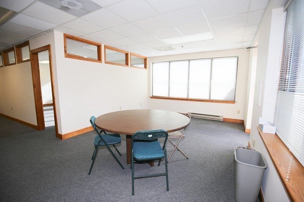 140 Park St, Attleboro, MA 02703